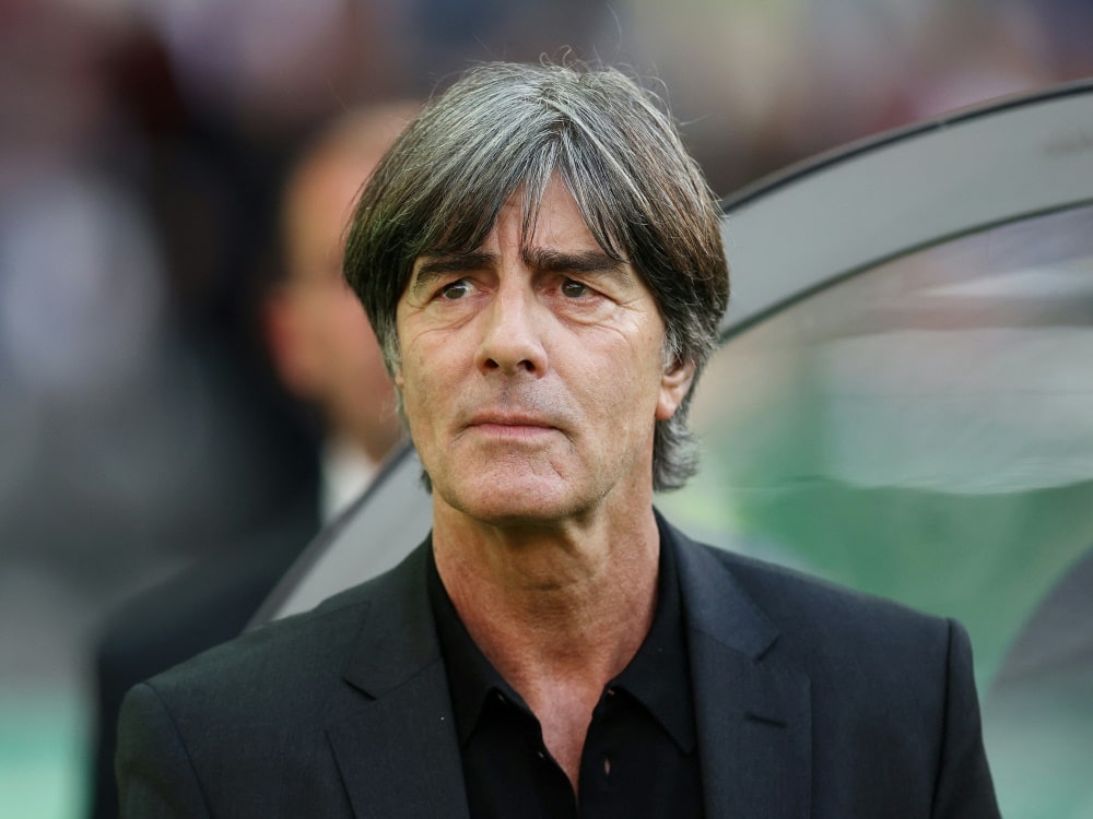 Löw Kritisiert Spieler Und Trainer In Deutschland