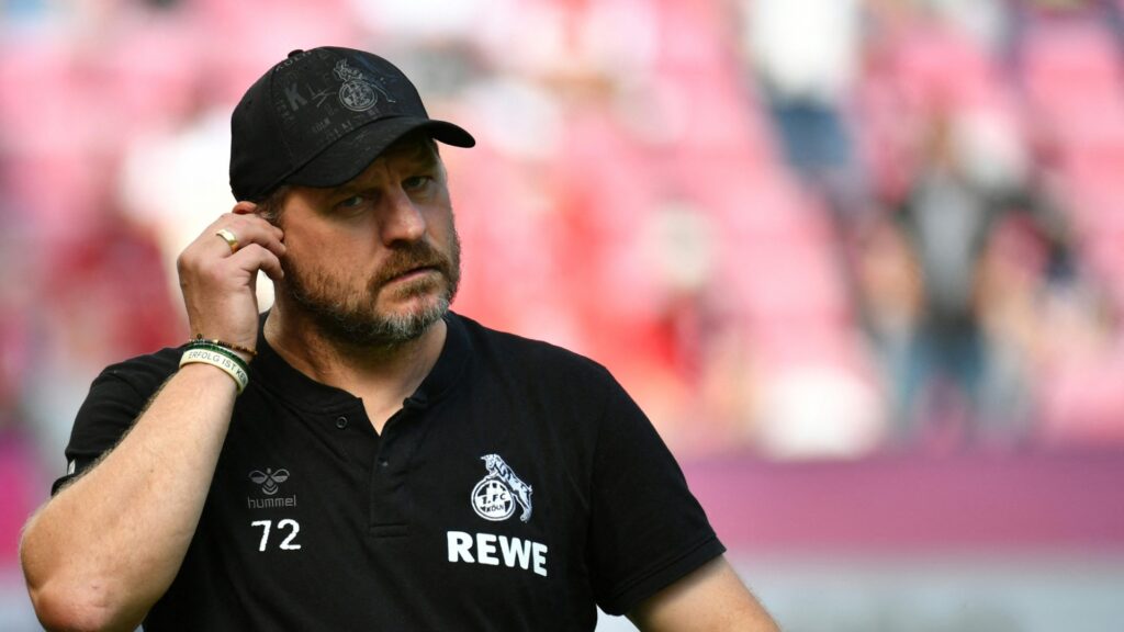 Bild: Steffen Baumgart will sein Team offensiv ausrichten (© AFP/SID/UWE KRAFT)