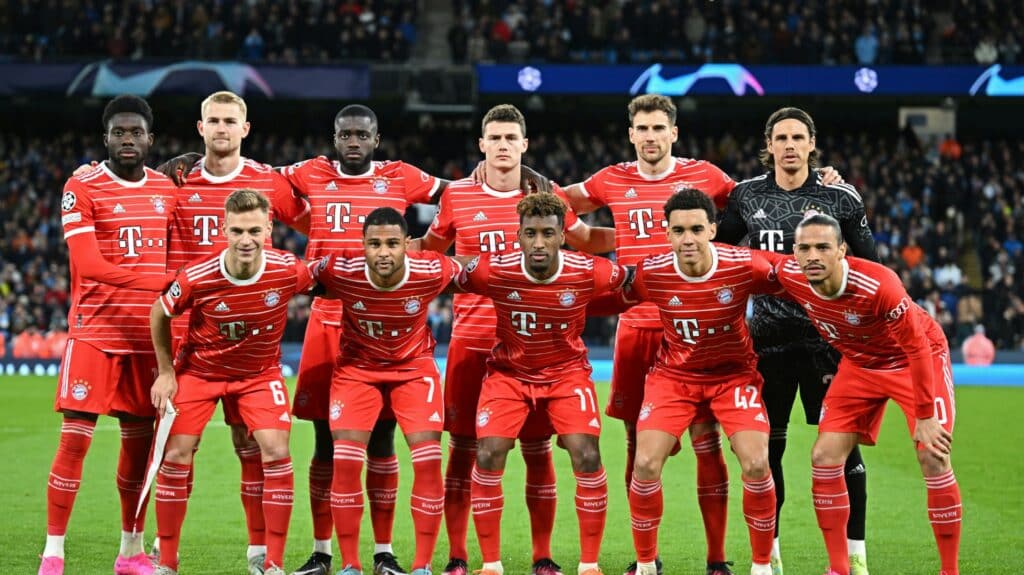 Bild: Druck auf Bayern-Stars wächst (© AFP/SID/PAUL ELLIS)