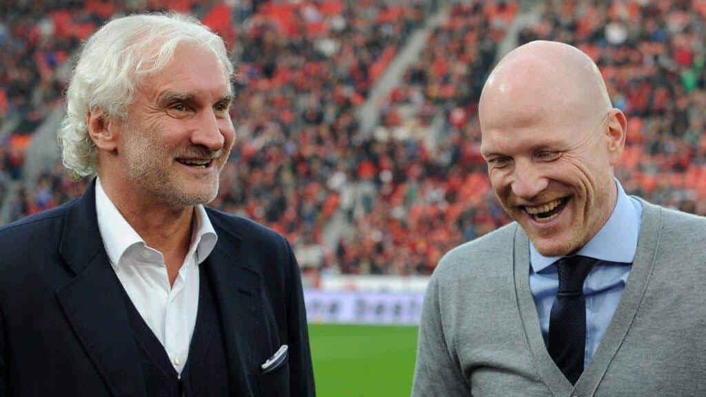 Bild: Rudi Völler teilt Kritik von Matthias Sammer (© FIRO/SID)