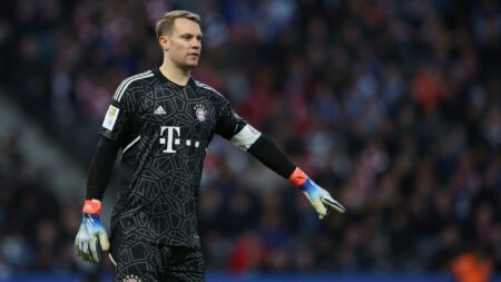 Foto: Manuel Neuer feiert Comeback © AFP/SID/RONNY HARTMANN