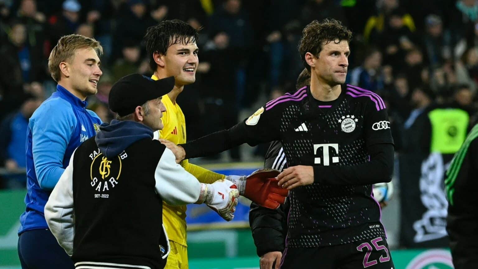 Saarbrücken Vs. FC Bayern: Müller Enttäuscht Von Kollegen ...