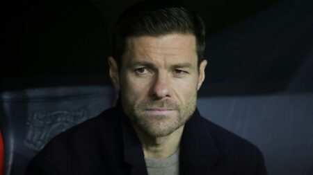 Bild: Xabi Alonso will als Tabellenführer in die Winterpause (© FIRO/SID)