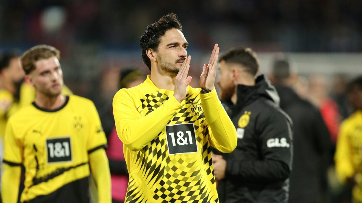 Bild: Hummels mit Verständnis für die Fans (© FIRO/SID)